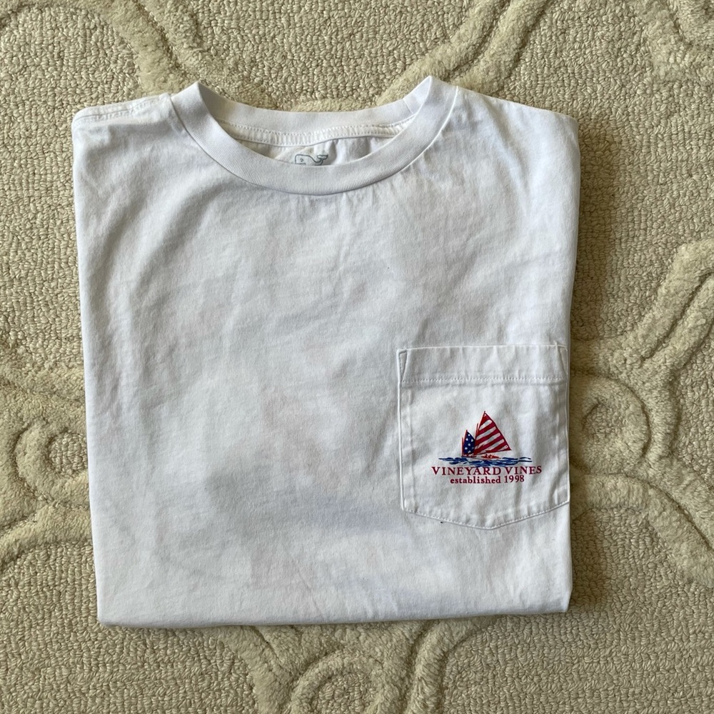 Vineyard Vines Men’s XS T Shirt